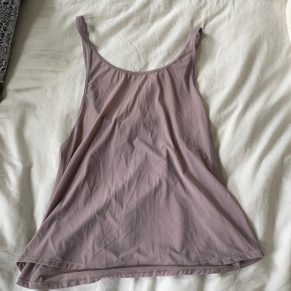 Lululemon tank